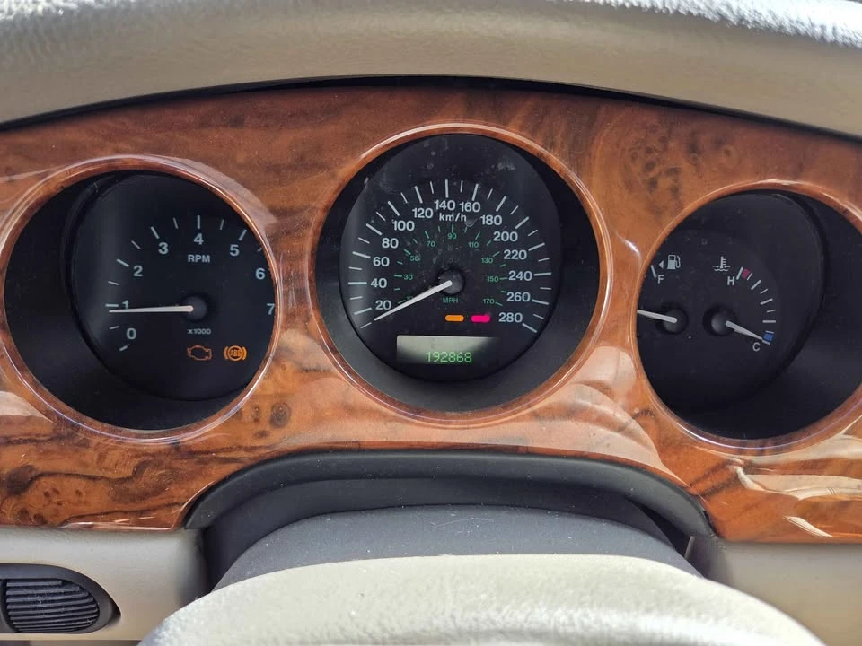 2001 Jaguar X308 XJ - Image 4 of 10