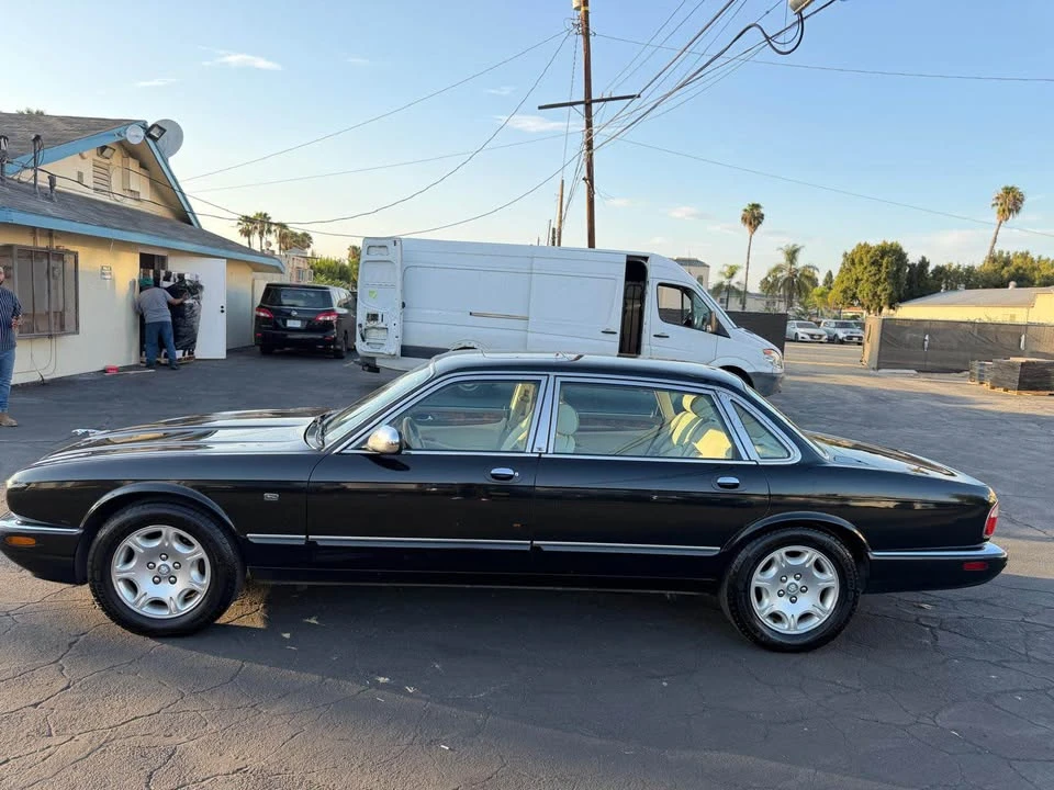 2001 Jaguar X308 XJ - Image 9 of 20