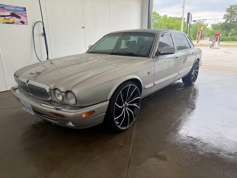 2001 Jaguar X308 XJ - Image 3 of 8