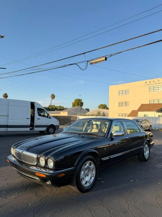 2001 Jaguar X308 XJ - Image 6 of 20