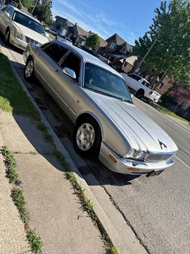 2001 Jaguar XJ