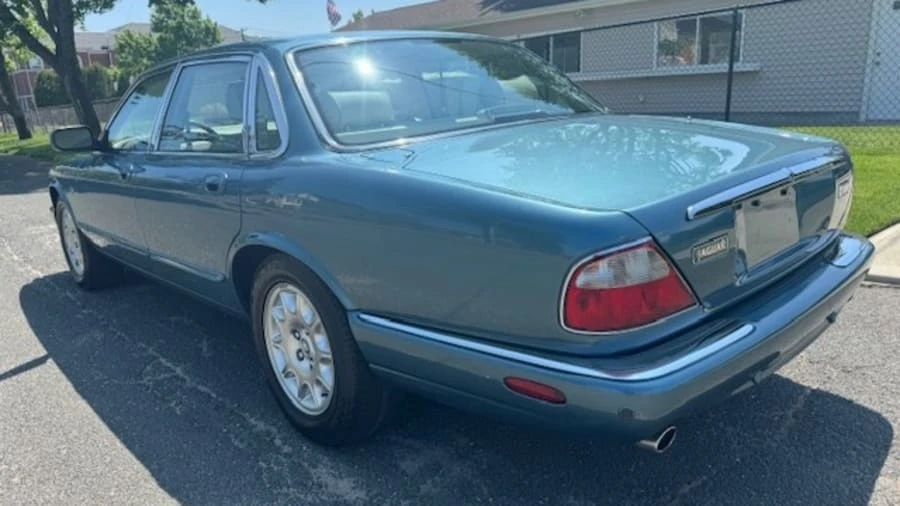 2001 Jaguar X308 XJ - Image 7 of 21