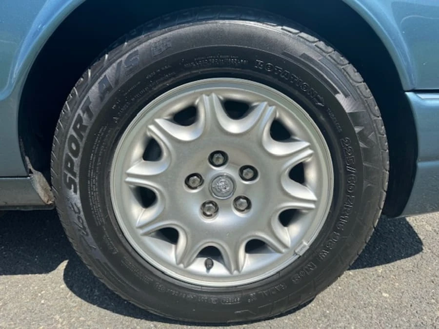 2001 Jaguar X308 XJ - Image 9 of 21