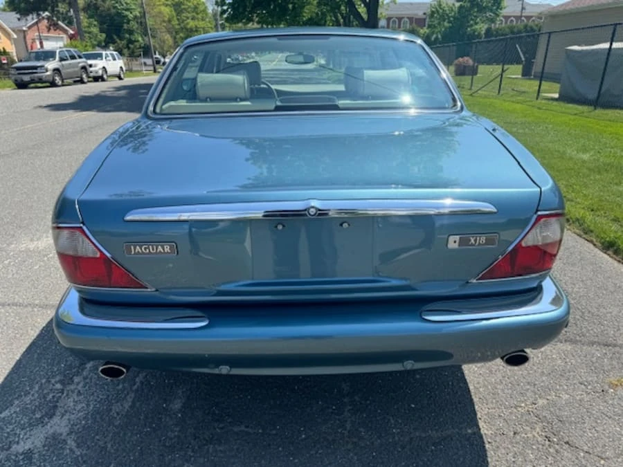 2001 Jaguar X308 XJ - Image 8 of 21
