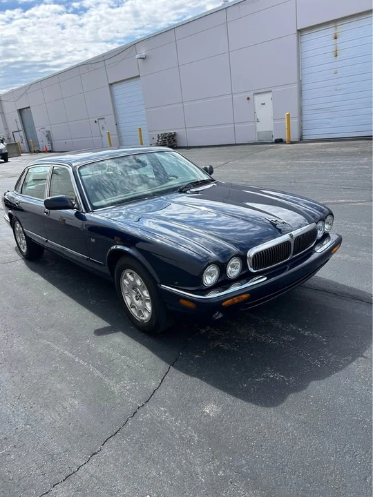 2001 Jaguar X308 XJ - Image 6 of 12