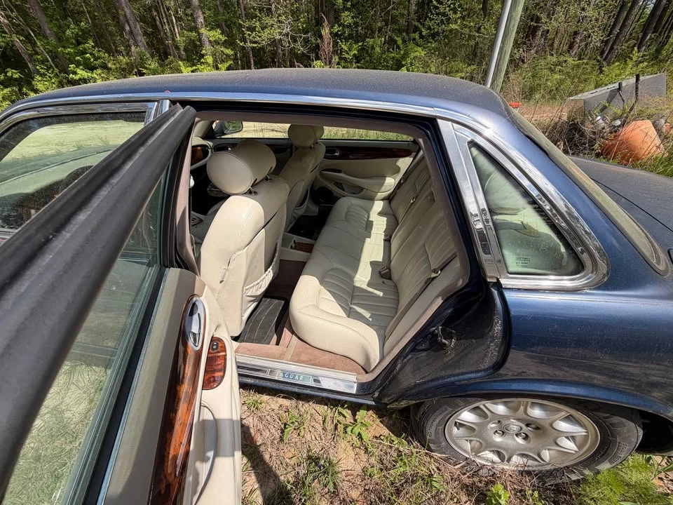 2001 Jaguar X308 XJ - Image 5 of 6