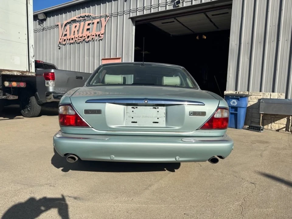 2001 Jaguar X308 XJ - Image 5 of 15
