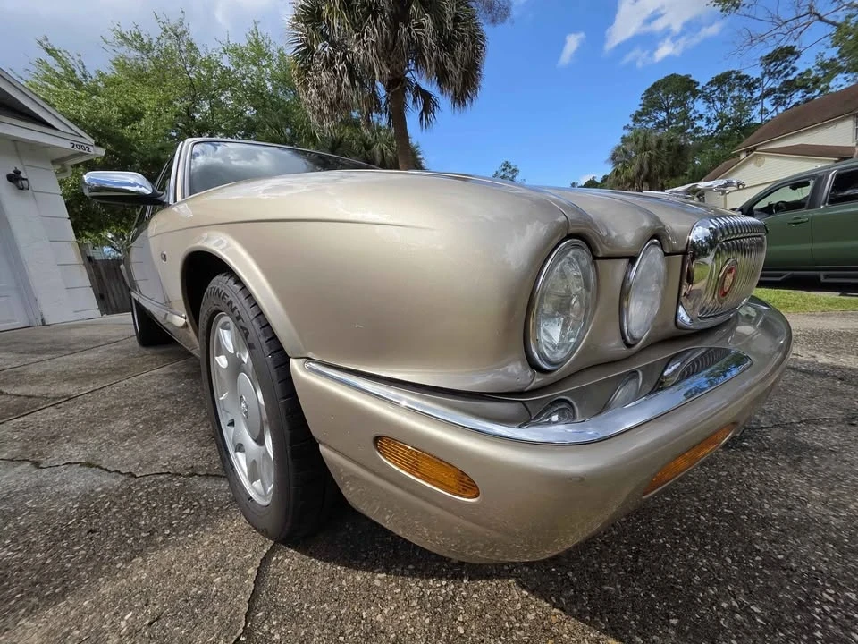 2001 Jaguar X308 XJR - Image 3 of 20