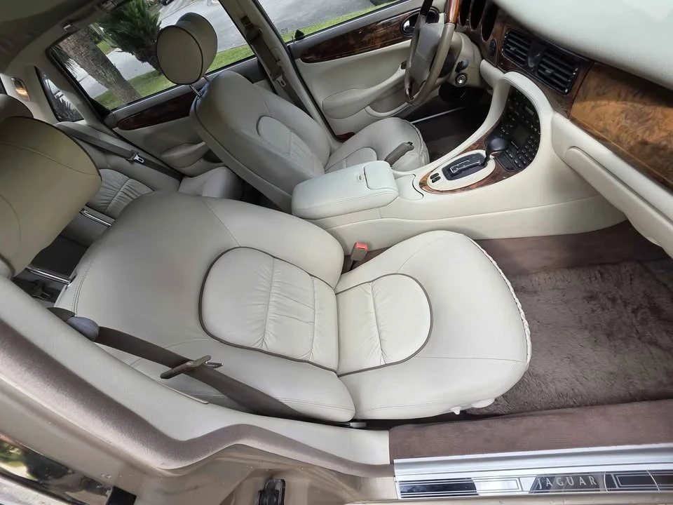 2001 Jaguar X308 XJR - Image 15 of 20