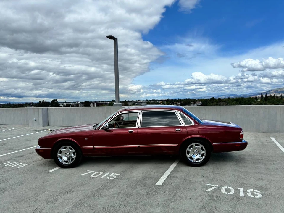 2001 Jaguar X308 XJ - Image 8 of 8