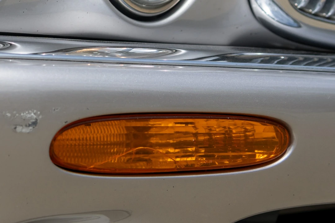 2001 Jaguar X308 XJ - Image 18 of 31
