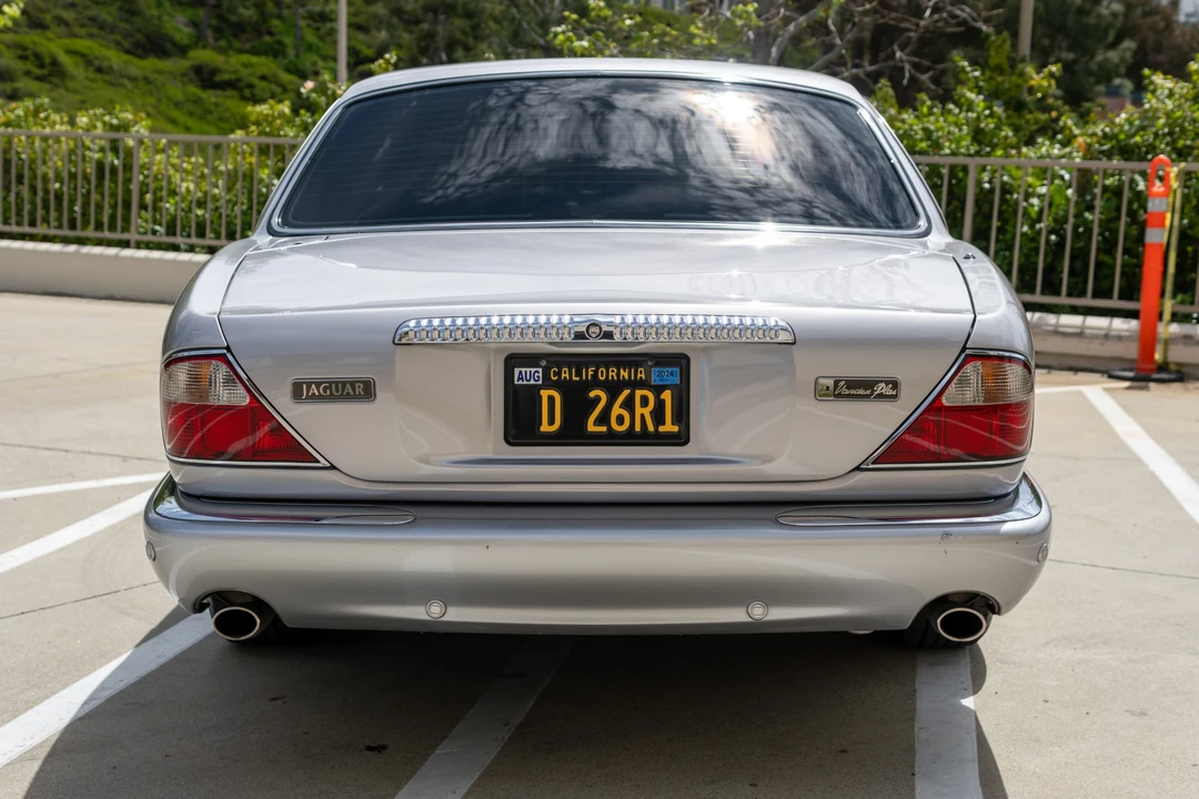 2001 Jaguar X308 XJ - Image 8 of 31