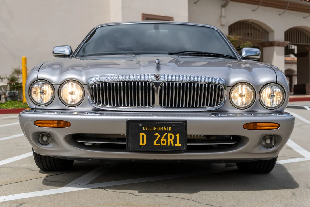 2001 Jaguar X308 XJ - Image 12 of 31