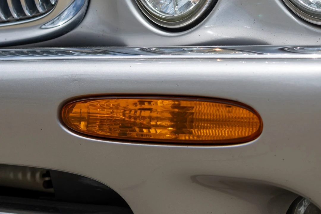 2001 Jaguar X308 XJ - Image 17 of 31