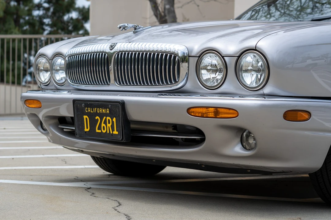 2001 Jaguar X308 XJ - Image 14 of 31