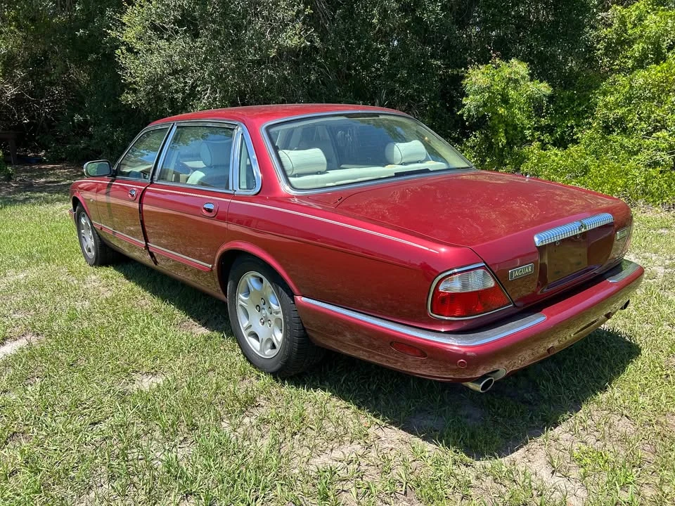 2001 Jaguar X308 XJ - Image 8 of 20