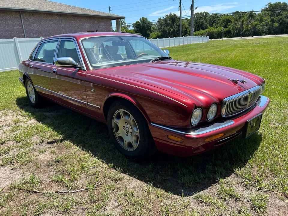 2001 Jaguar X308 XJ - Image 4 of 20