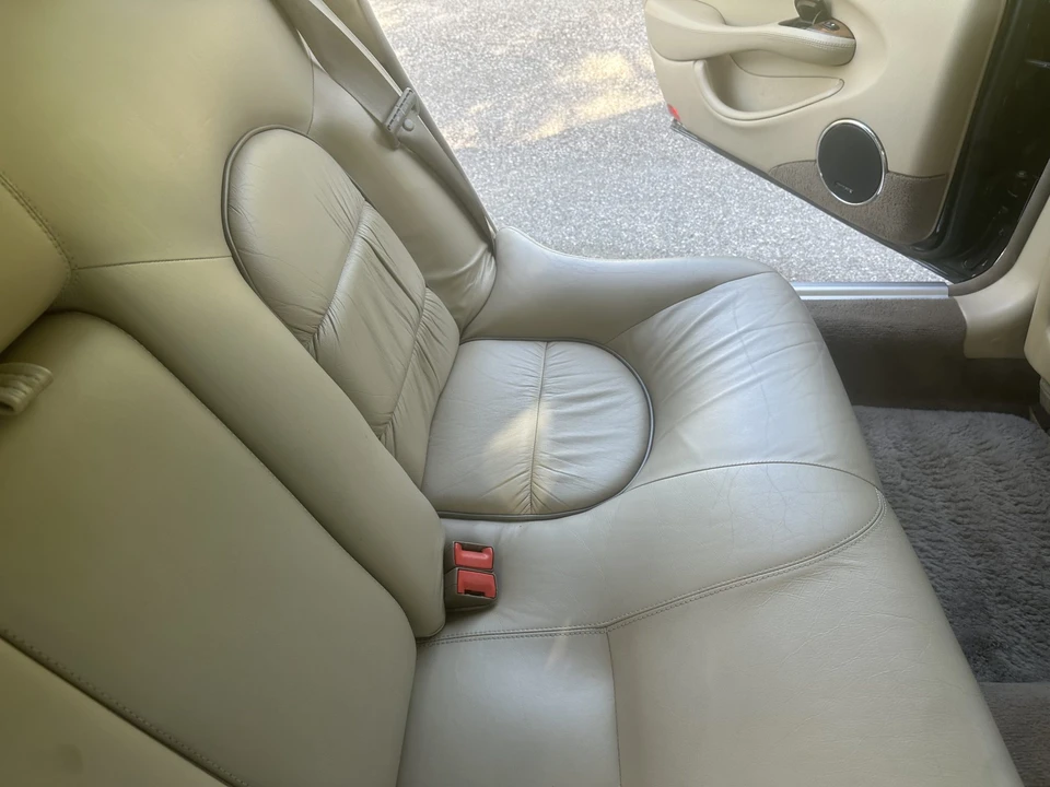 2001 Jaguar X308 XJ - Image 30 of 31
