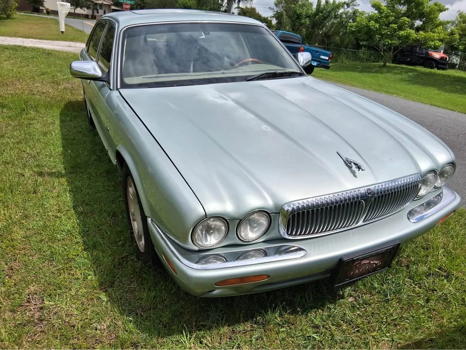 2001 Jaguar X308 XJ - Image 2 of 4