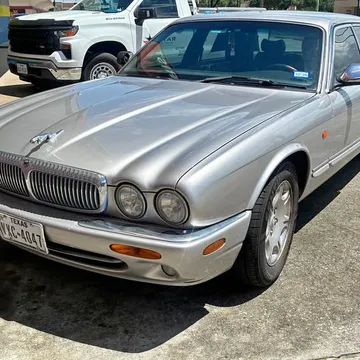 2001 Jaguar XJ Vanden Plas