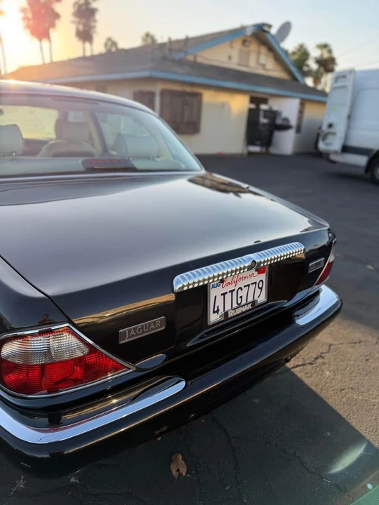 2001 Jaguar X308 XJ - Image 9 of 20
