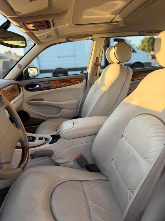 2001 Jaguar X308 XJ - Image 17 of 20