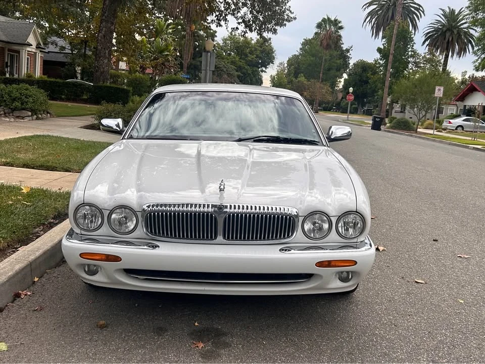 2001 Jaguar X308 XJ - Image 3 of 11