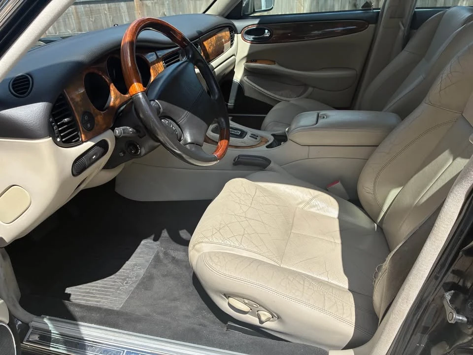 2001 Jaguar X308 XJ - Image 6 of 13