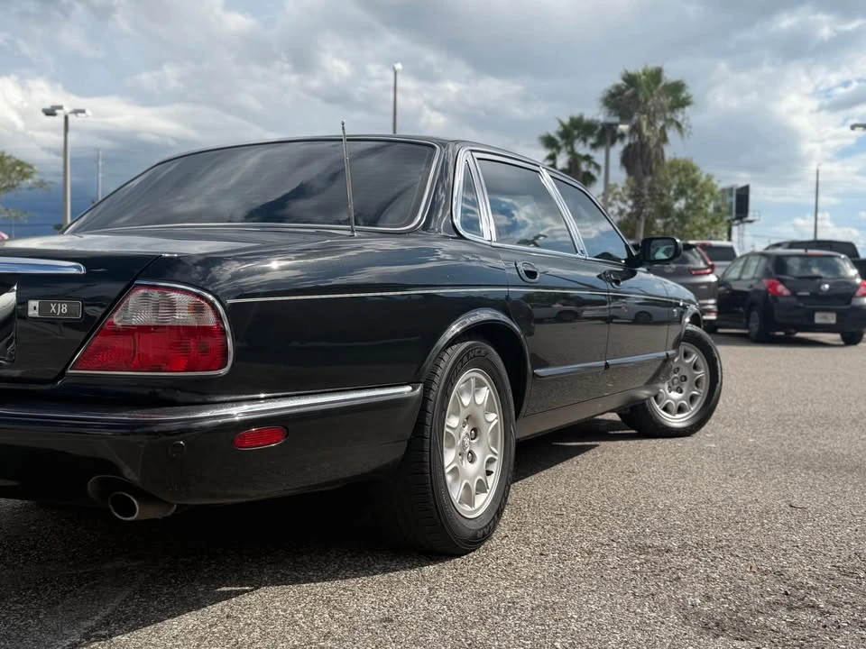 2001 Jaguar X308 XJ - Image 4 of 19