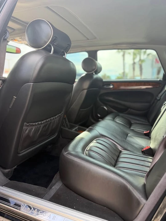 2001 Jaguar X308 XJ - Image 11 of 19