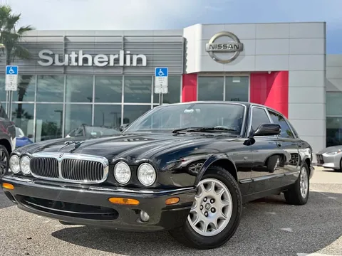 2001 Jaguar XJ Super V8 Sedan 4D