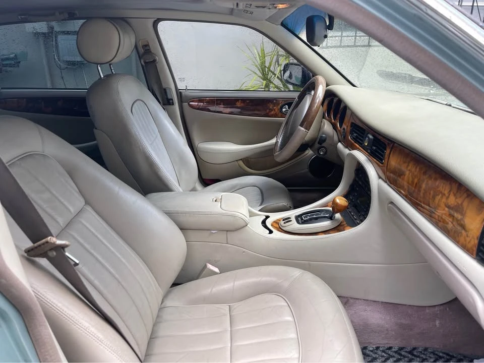 2001 Jaguar X308 XJ - Image 5 of 8