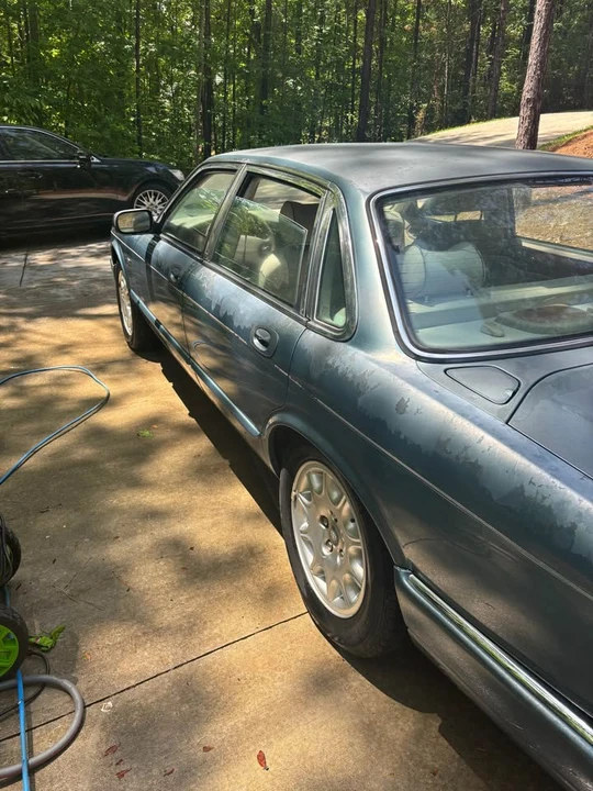 2001 Jaguar X308 XJ - Image 4 of 10
