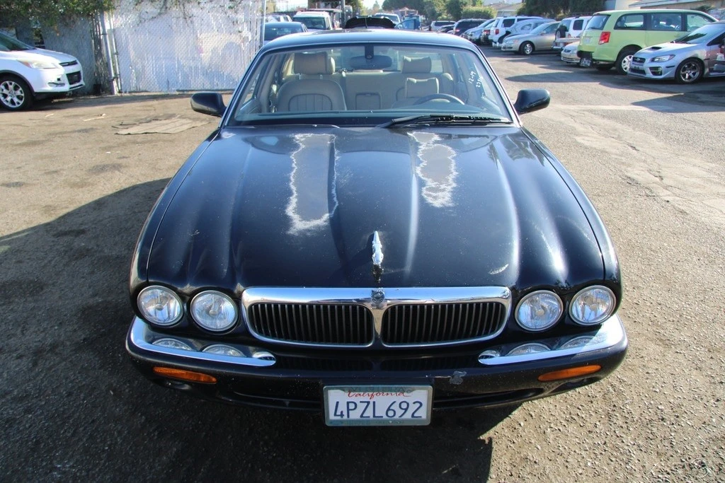 2001 Jaguar X308 XJ - Image 9 of 21