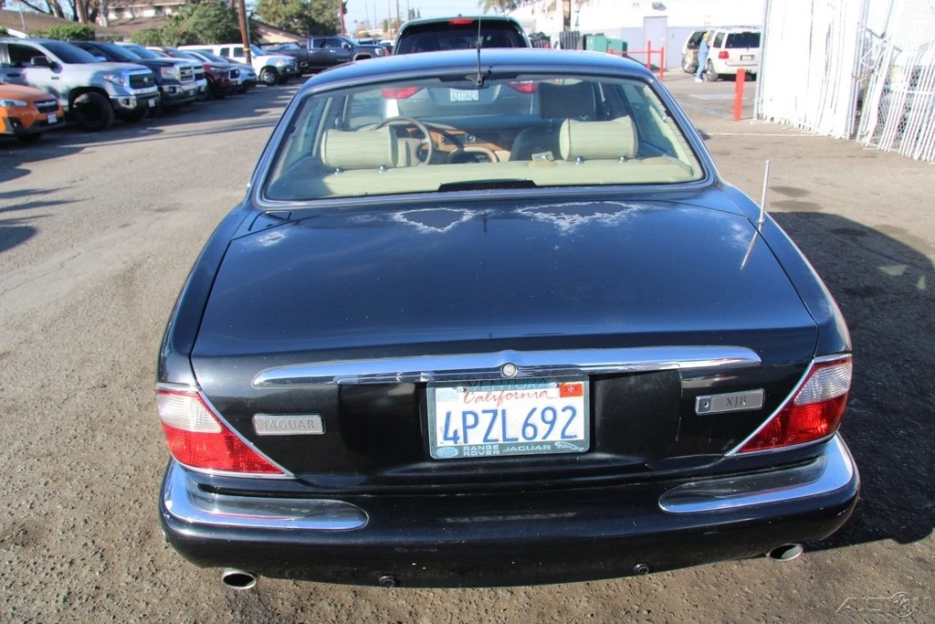 2001 Jaguar X308 XJ - Image 5 of 21