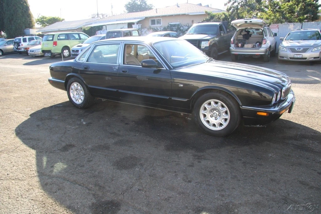 2001 Jaguar X308 XJ - Image 7 of 21