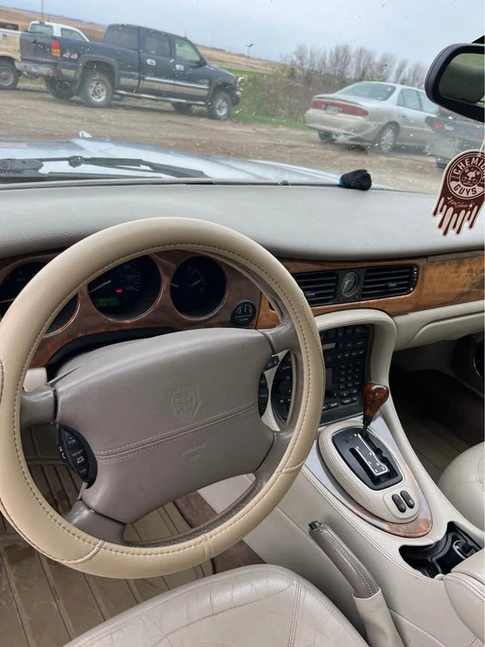 2001 Jaguar X308 XJ - Image 7 of 10