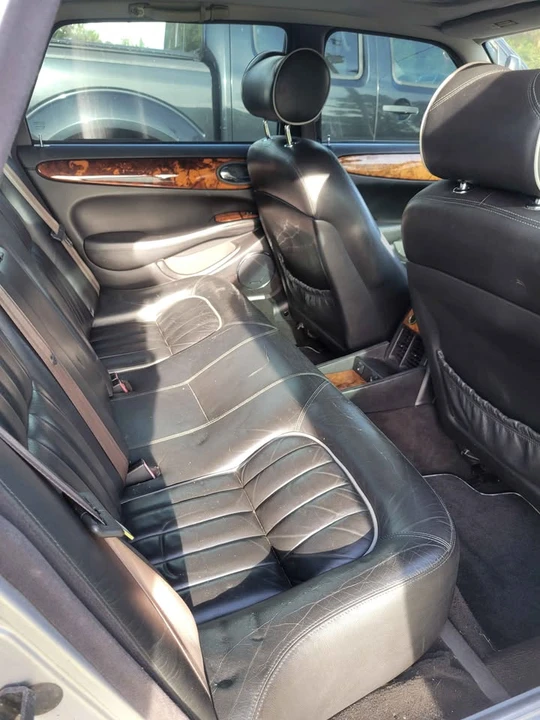 2001 Jaguar X308 XJ - Image 8 of 8