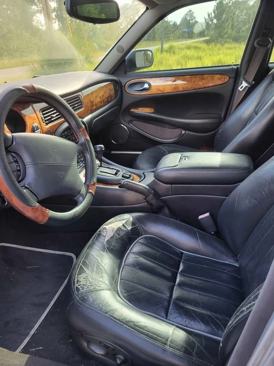 2001 Jaguar X308 XJ - Image 5 of 8