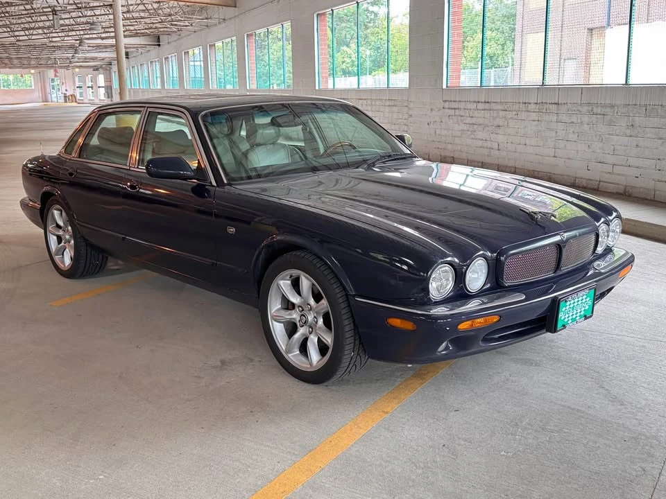 2001 Jaguar X308 XJR - Image 5 of 20