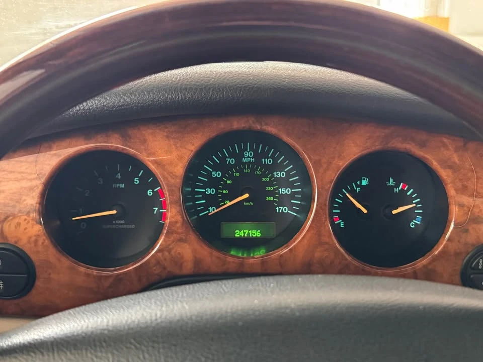 2001 Jaguar X308 XJR - Image 13 of 20