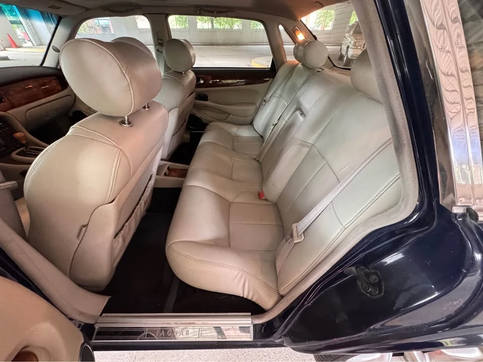 2001 Jaguar X308 XJR - Image 8 of 20