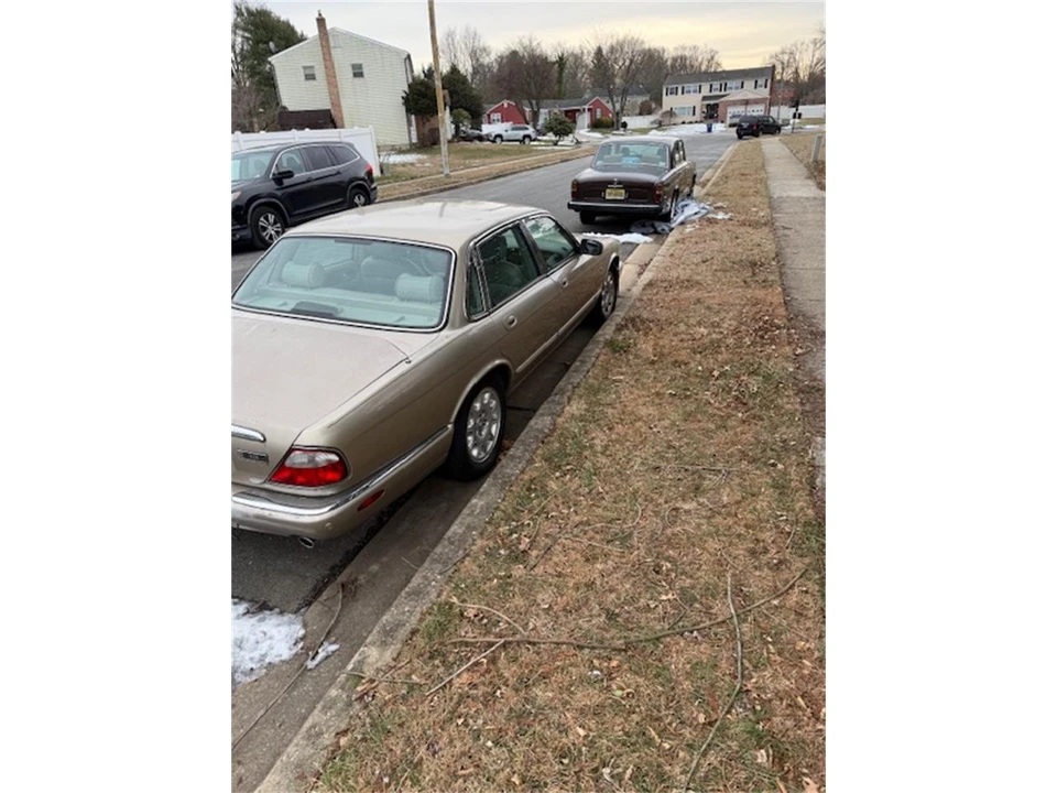 2001 Jaguar X308 XJ - Image 4 of 12