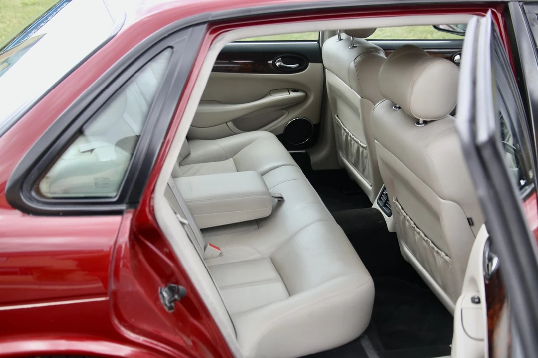 2001 Jaguar X308 XJ - Image 23 of 30