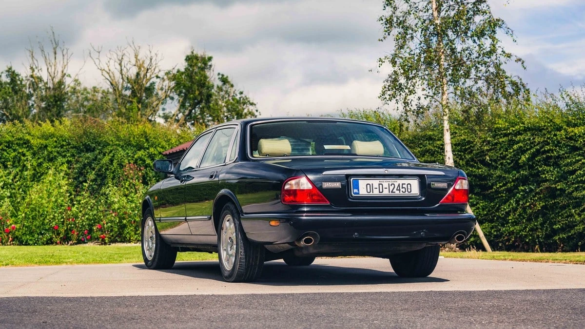 2001 Jaguar X308 XJ - Image 3 of 31