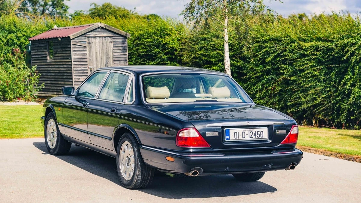 2001 Jaguar X308 XJ - Image 4 of 31