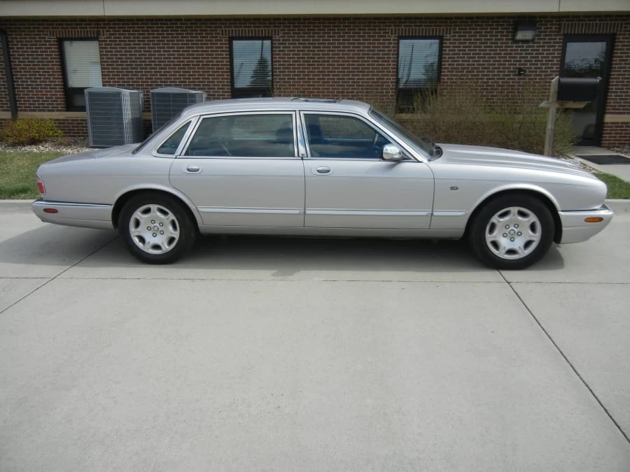 2001 Jaguar X308 XJ - Image 8 of 8