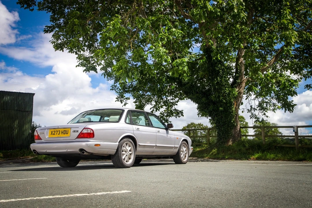 2001 Jaguar X308 XJ - Image 26 of 30