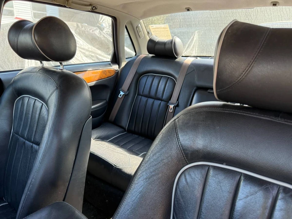 2001 Jaguar X308 XJ - Image 7 of 10