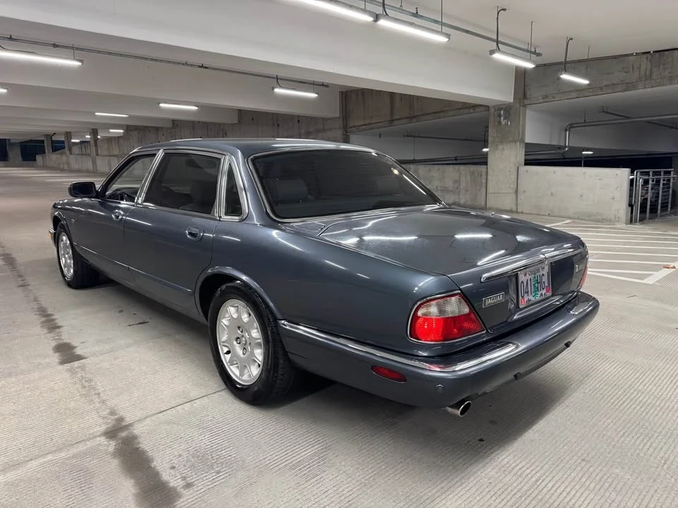 2001 Jaguar X308 XJ - Image 3 of 14